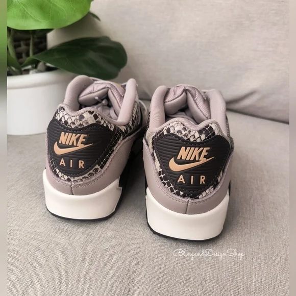 Bling Womens Nike Air Max 90 Animal Print Customized Sneakers With Crystals - Picture 6 of 8
